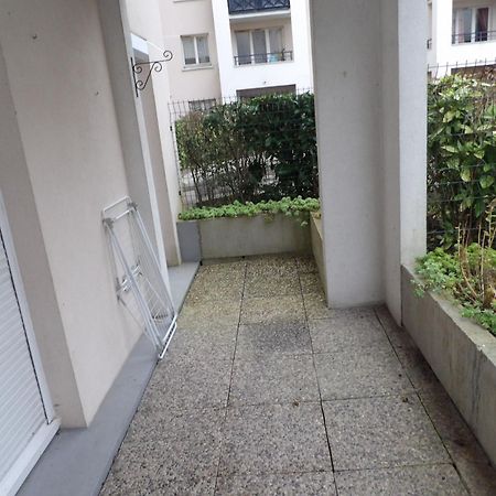 Le Cosy Wiener *Paris*Gare A 300 M*Disneyland* 샹-쉬르-마른 외부 사진